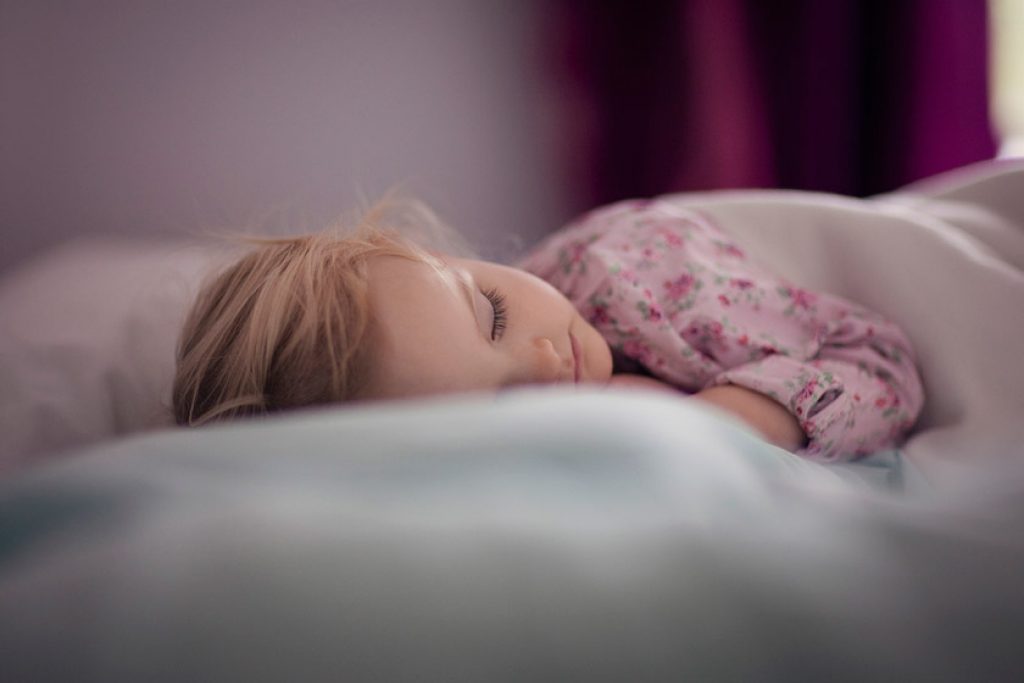 روش‌هایی برای تشویق کودک به خواب